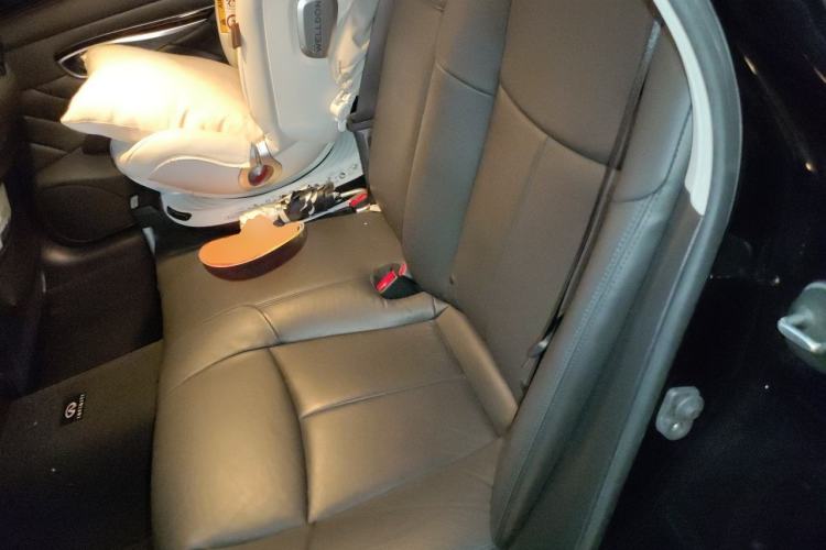 Used Infiniti Q70 2015 Q70L 2.5L Elite Edition Left Rear Seat
