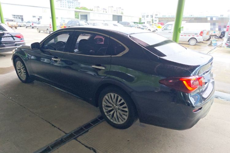 Used Infiniti Q70 2015 Q70L 2.5L Enjoyment Edition Left Side