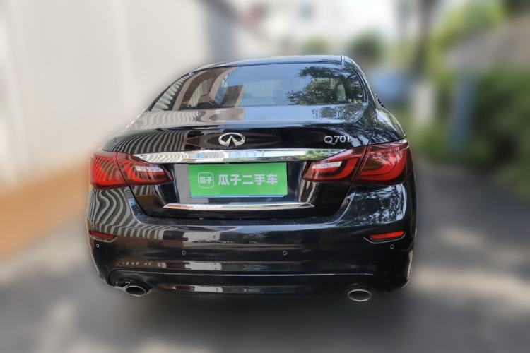 Used Infiniti Q70 2015 Q70L 2.5L Elite Edition Rear