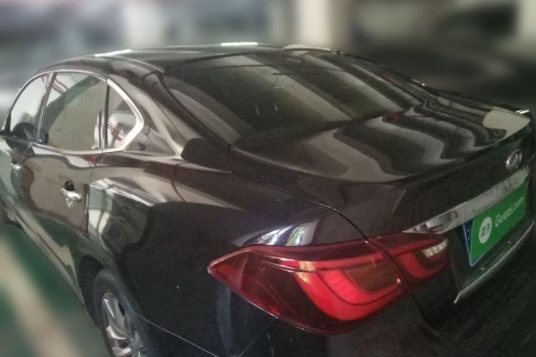 Used Infiniti Q70 2015 Q70L 2.5L Elite Edition Rear Left 45 Deg