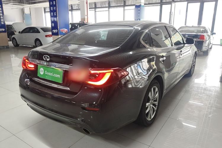 Used Infiniti Q70 2015 Q70L 2.5L Elite Edition Rear Right 45 Deg