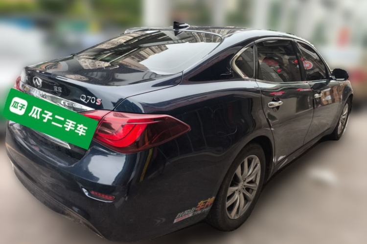 Used Infiniti Q70 2015 Q70L 2.5L Enjoyment Edition Rear Right 45 Deg