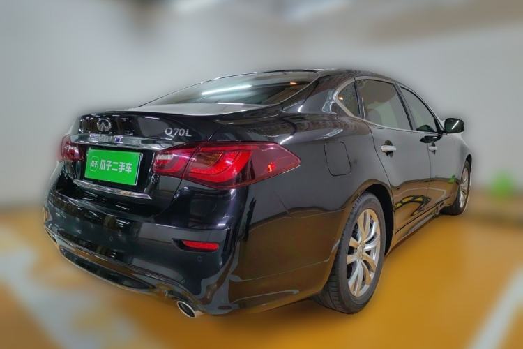 Used Infiniti Q70 2015 Q70L 2.5L Elite Edition Rear Right 45 Deg