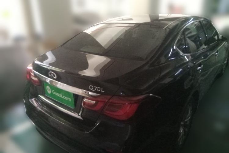 Used Infiniti Q70 2015 Q70L 2.5L Elite Edition Rear Right 45 Deg