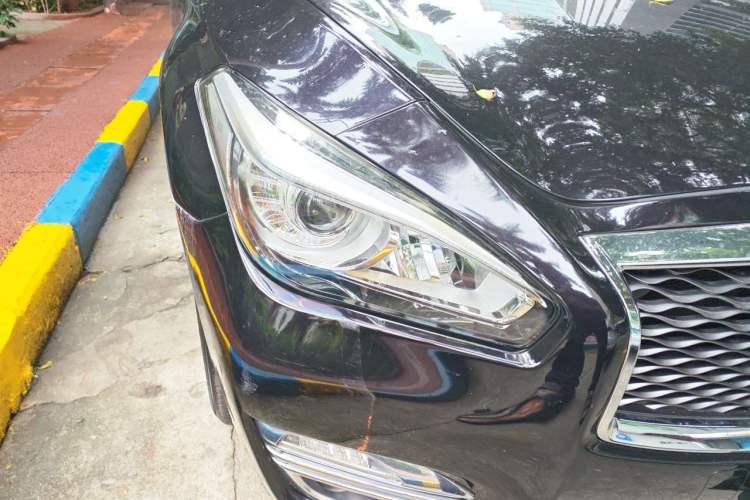 Used Infiniti Q70 2015 Q70L 2.5L Elite Edition Right Front Headlight