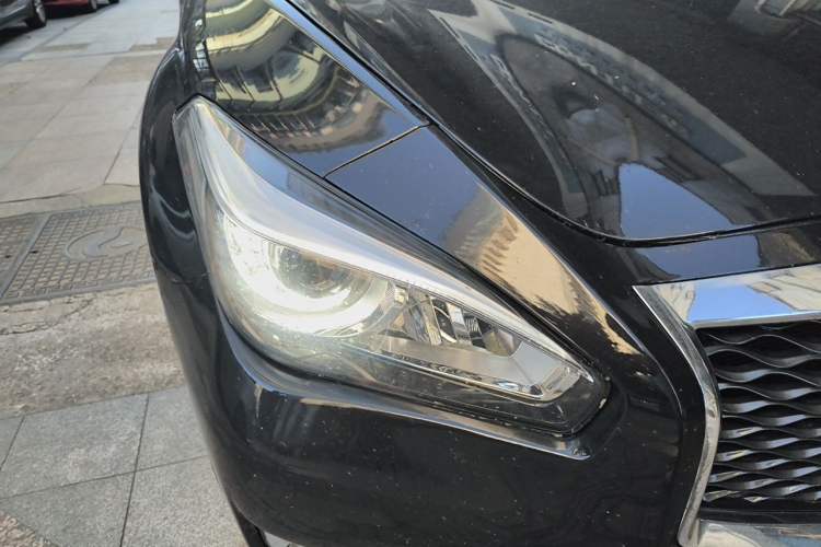 Used Infiniti Q70 2015 Q70L 2.5L Elite Edition Right Front Headlight