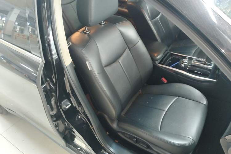 Used Infiniti Q70 2015 Q70L 2.5L Elite Edition Right Front Seat