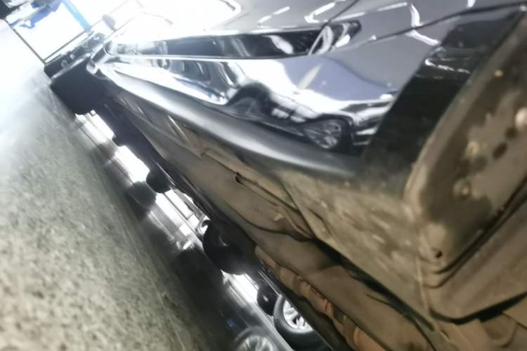 Used Infiniti Q70 2015 Q70L 2.5L Enjoyment Edition Right Side Sill