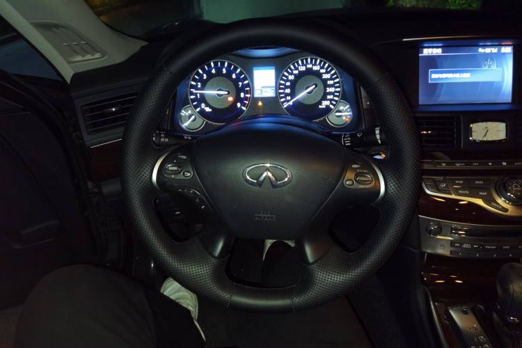 Used Infiniti Q70 2015 Q70L 2.5L Enjoyment Edition Steering Wheel