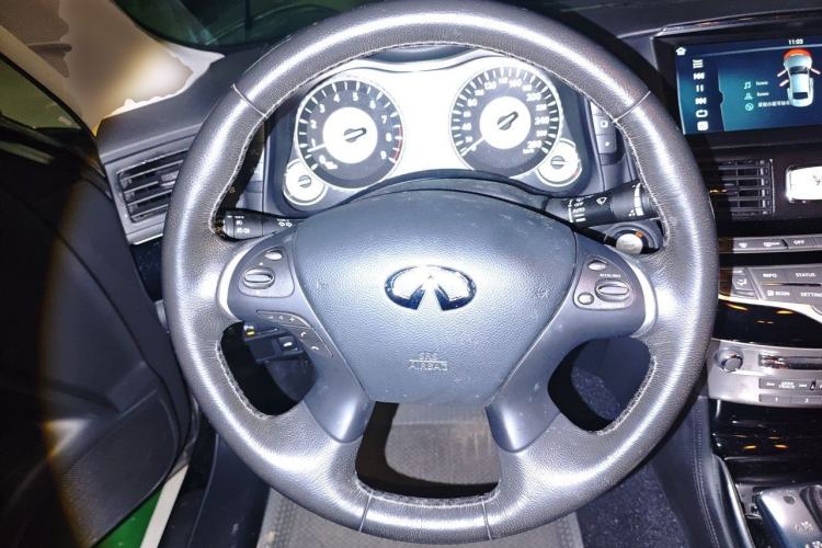 Used Infiniti Q70 2015 Q70L 2.5L Elite Edition Steering Wheel
