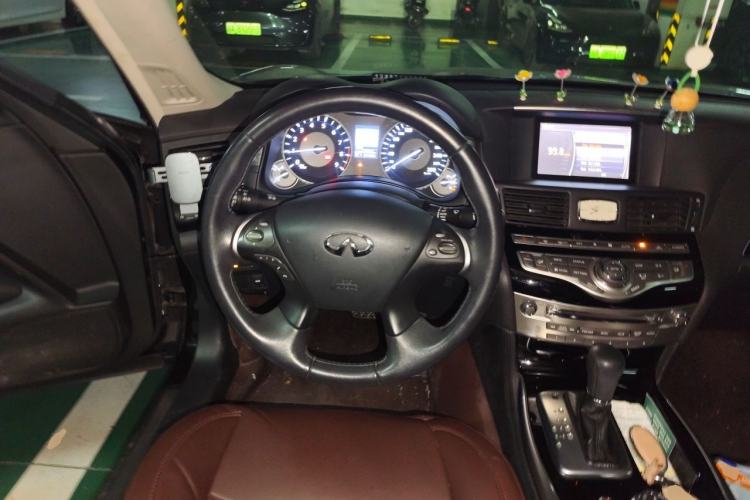 Used Infiniti Q70 2015 Q70L 2.5L Elite Edition Steering Wheel