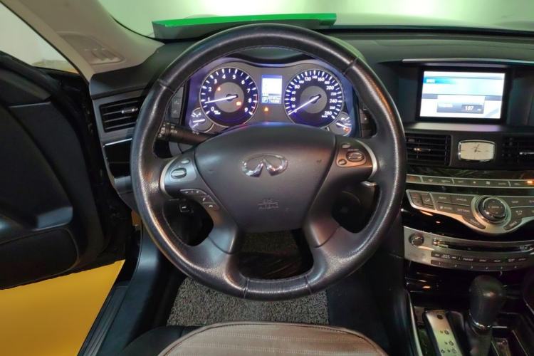 Used Infiniti Q70 2015 Q70L 2.5L Elite Edition Steering Wheel