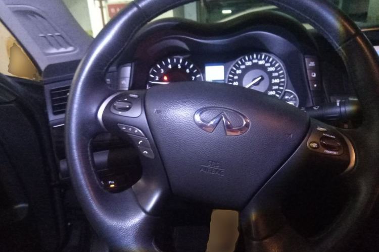 Used Infiniti Q70 2015 Q70L 2.5L Elite Edition Steering Wheel