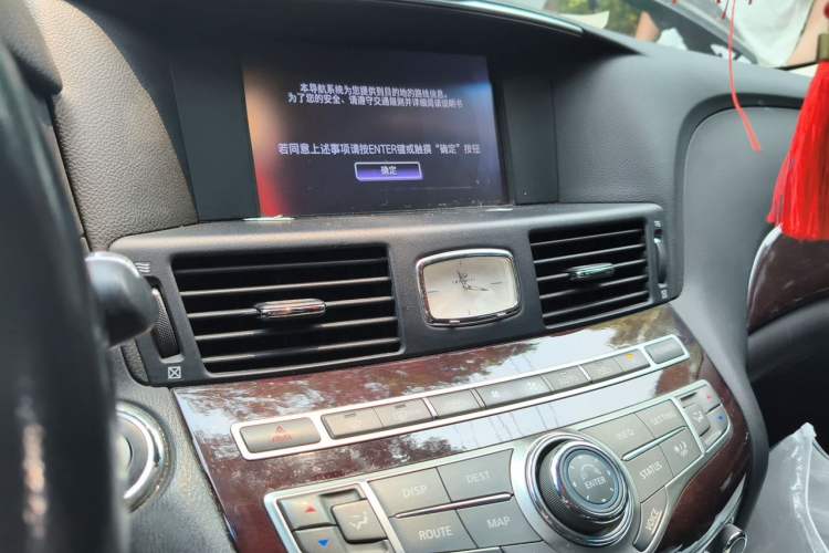 Used Infiniti Q70 2015 Q70L 2.5L Enjoyment Edition Audio And AC Panel