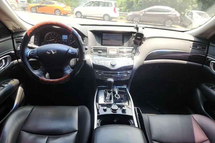 Used Infiniti Q70 2015 Q70L 2.5L Elite Edition Center Console