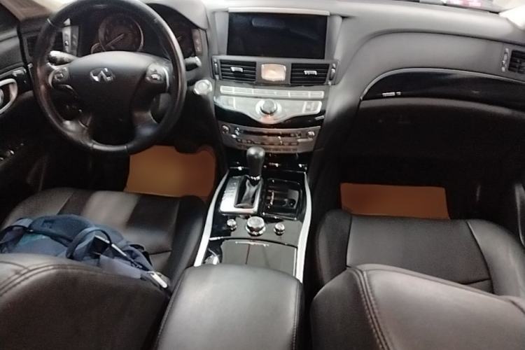 Used Infiniti Q70 2015 Q70L 2.5L Elite Edition Center Console