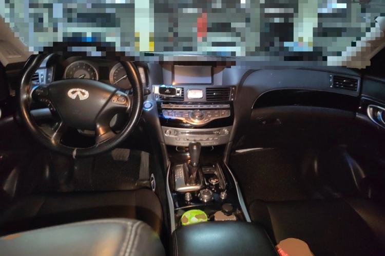 Used Infiniti Q70 2015 Q70L 2.5L Elite Edition Center Console