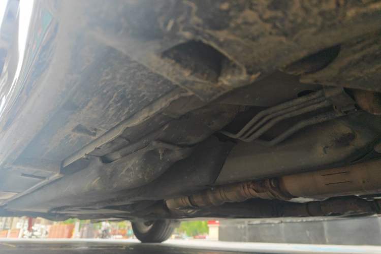 Used Infiniti Q70 2015 Q70L 2.5L Elite Edition Chassis Front Right