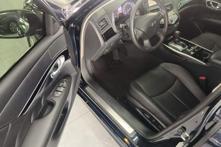 Used Infiniti Q70 2015 Q70L 2.5L Elite Edition Driver Seat