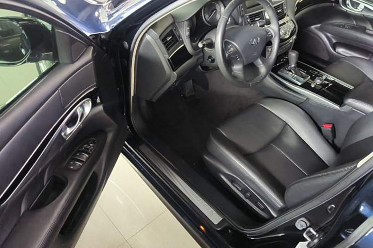 Used Infiniti Q70 2015 Q70L 2.5L Elite Edition Driver Seat