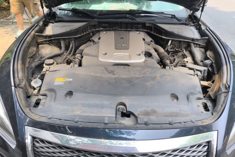 Used Infiniti Q70 2015 Q70L 2.5L Enjoyment Edition Engine Bay