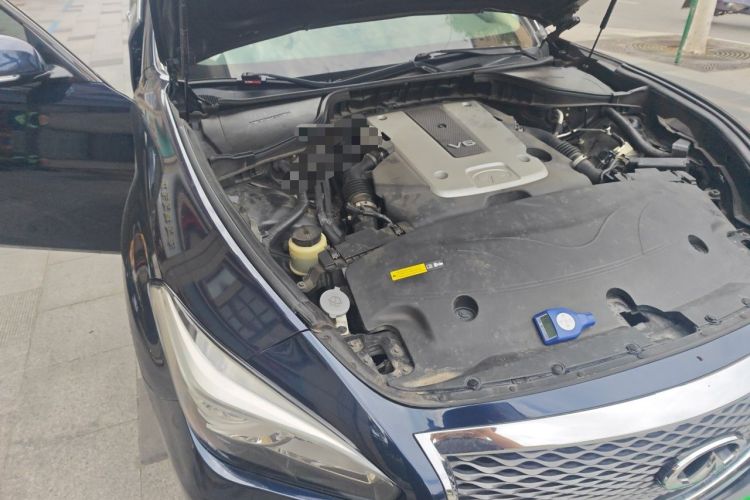 Used Infiniti Q70 2015 Q70L 2.5L Elite Edition Engine Bay Right