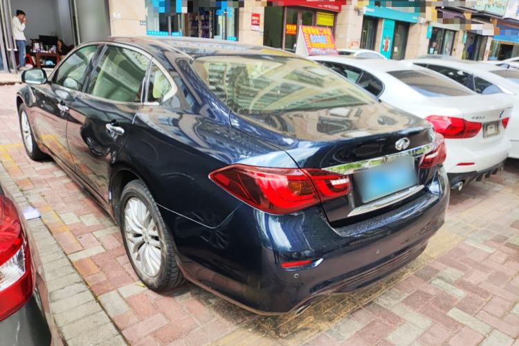 Used Infiniti Q70 2015 Q70L 2.5L Enjoyment Edition Exterior 2