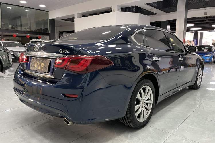 Used Infiniti Q70 2015 Q70L 2.5L Elite Edition Exterior 5
