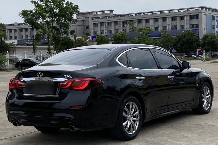 Used Infiniti Q70 2015 Q70L 2.5L Elite Edition Exterior 5