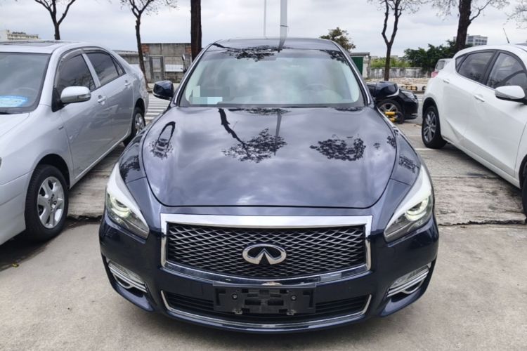Used Infiniti Q70 2015 Q70L 2.5L Elite Edition Front