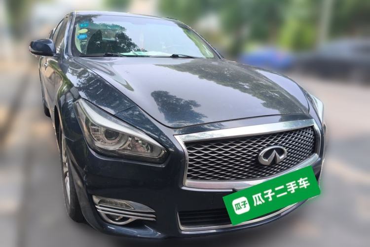 Used Infiniti Q70 2015 Q70L 2.5L Enjoyment Edition Front