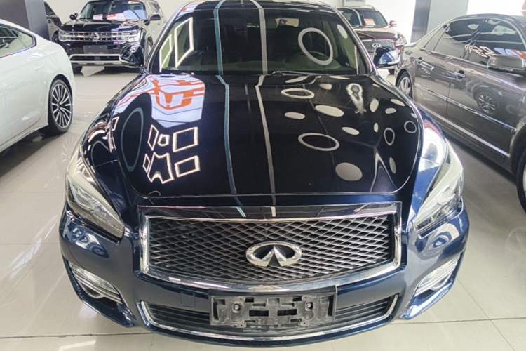 Used Infiniti Q70 2015 Q70L 2.5L Elite Edition Front