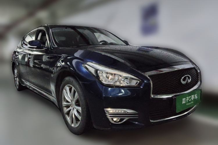 Used Infiniti Q70 2015 Q70L 2.5L Elite Edition Front Right 45 Deg