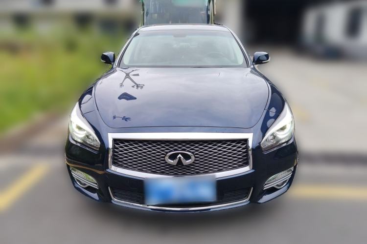 Used Infiniti Q70 2015 Q70L 2.5L Elite Edition Front