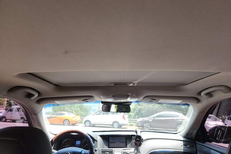 Used Infiniti Q70 2015 Q70L 2.5L Elite Edition Headliner