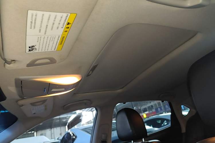 Used Infiniti Q70 2015 Q70L 2.5L Elite Edition Headliner