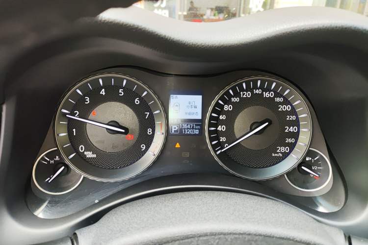 Used Infiniti Q70 2015 Q70L 2.5L Enjoyment Edition Instrument Cluster