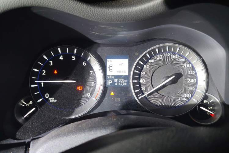 Used Infiniti Q70 2015 Q70L 2.5L Enjoyment Edition Instrument Cluster