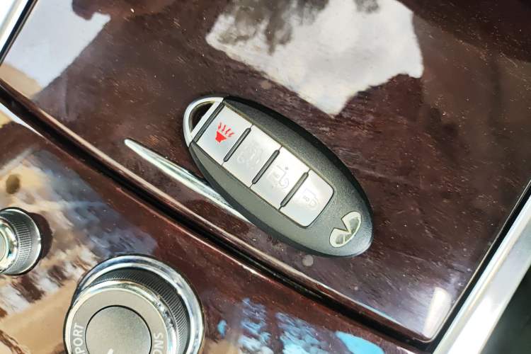 Used Infiniti Q70 2015 Q70L 2.5L Enjoyment Edition Interior 1