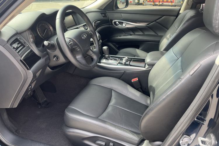 Used Infiniti Q70 2015 Q70L 2.5L Elite Edition Interior 2