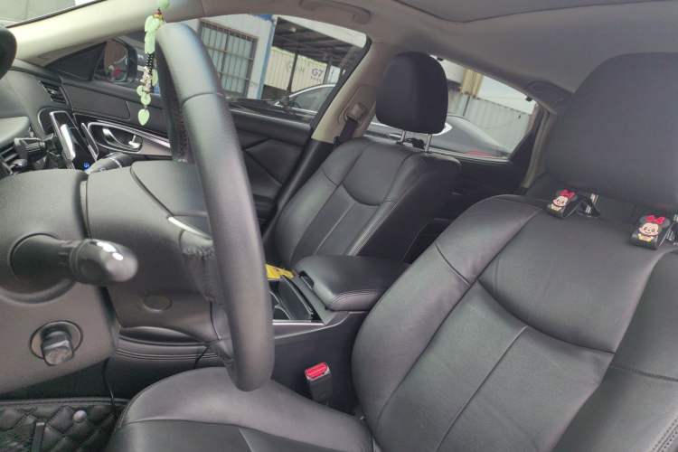 Used Infiniti Q70 2015 Q70L 2.5L Elite Edition Left Front Seat