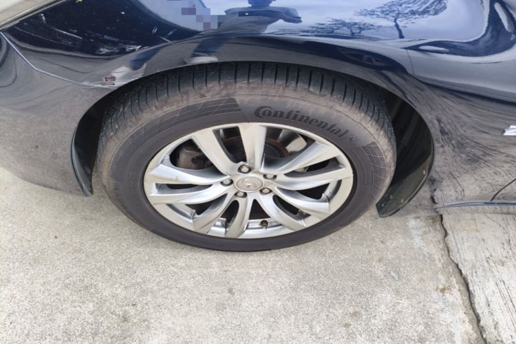 Used Infiniti Q70 2015 Q70L 2.5L Elite Edition Left Front Wheel Hub