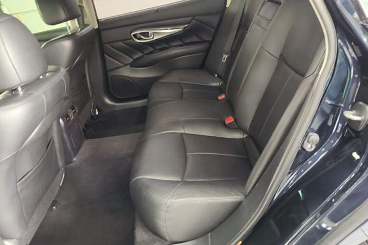 Used Infiniti Q70 2015 Q70L 2.5L Elite Edition Left Rear Seat