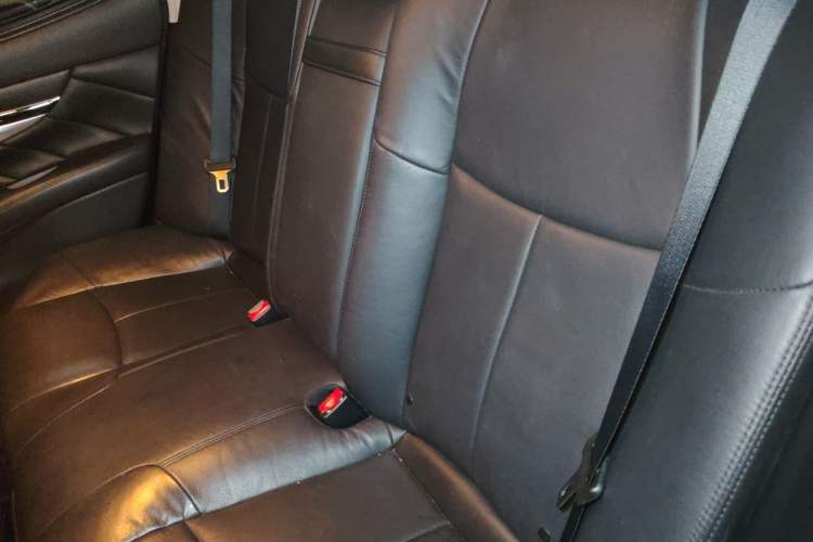 Used Infiniti Q70 2015 Q70L 2.5L Elite Edition Left Rear Seat