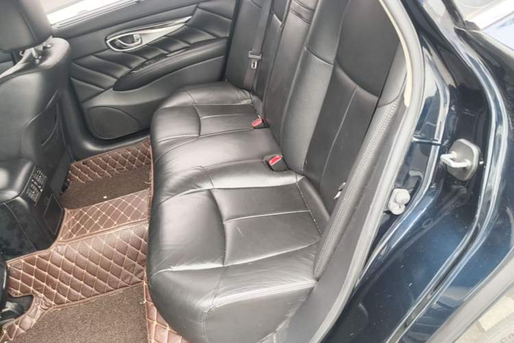 Used Infiniti Q70 2015 Q70L 2.5L Elite Edition Left Rear Seat
