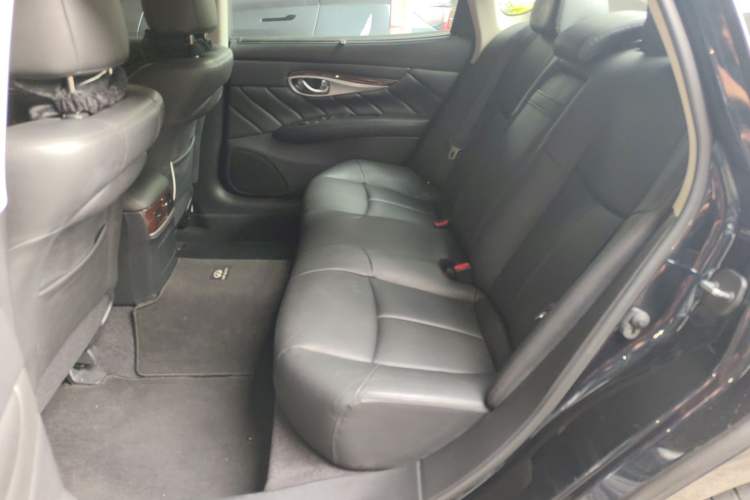 Used Infiniti Q70 2015 Q70L 2.5L Enjoyment Edition Left Rear Seat