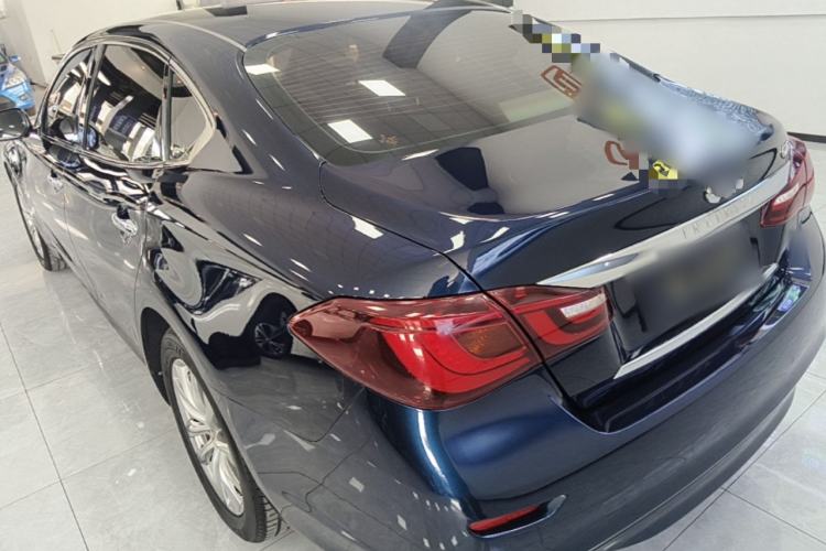 Used Infiniti Q70 2015 Q70L 2.5L Elite Edition Rear Left 45 Deg