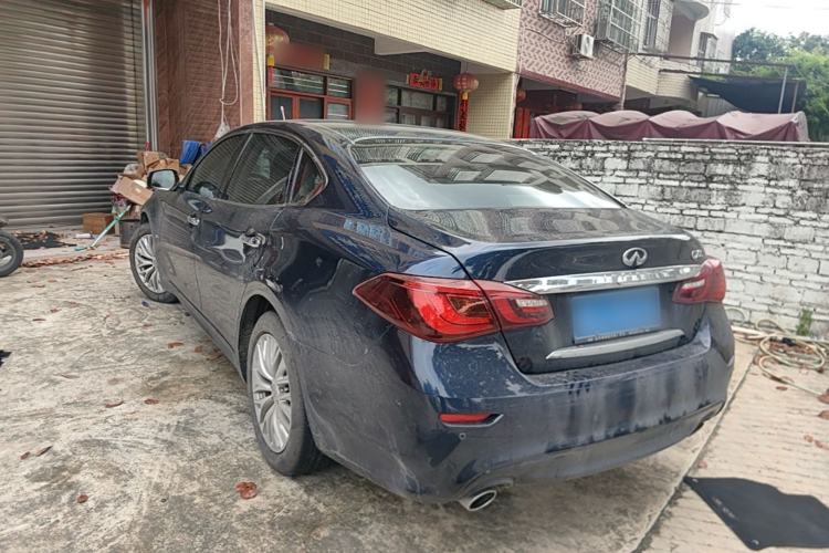Used Infiniti Q70 2015 Q70L 2.5L Enjoyment Edition Rear Left 45 Deg