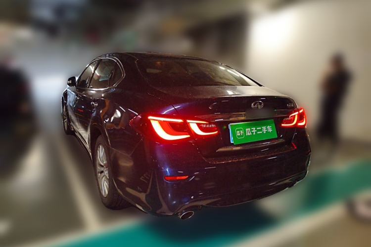 Used Infiniti Q70 2015 Q70L 2.5L Enjoyment Edition Rear Left 45 Deg