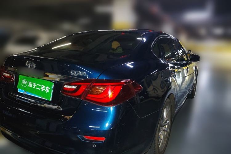 Used Infiniti Q70 2015 Q70L 2.5L Elite Edition Rear Right 45 Deg